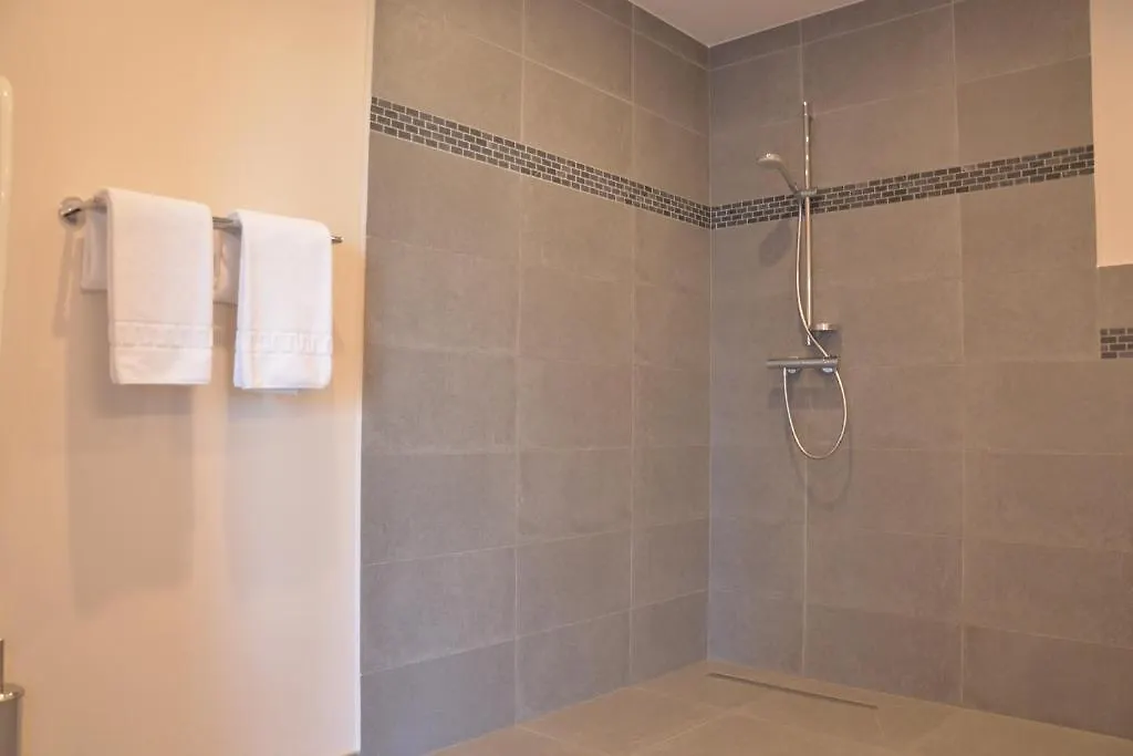 Alojamento de Acomodação e Pequeno-almoço B&B Nieuwhof Gistel