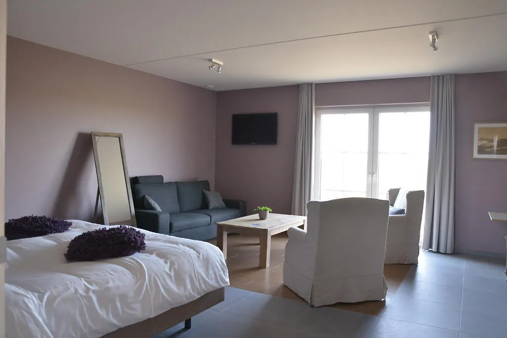 Alojamento de Acomodação e Pequeno-almoço B&B Nieuwhof Gistel