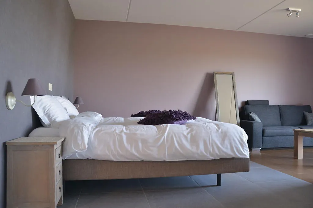 Alojamento de Acomodação e Pequeno-almoço B&B Nieuwhof Gistel