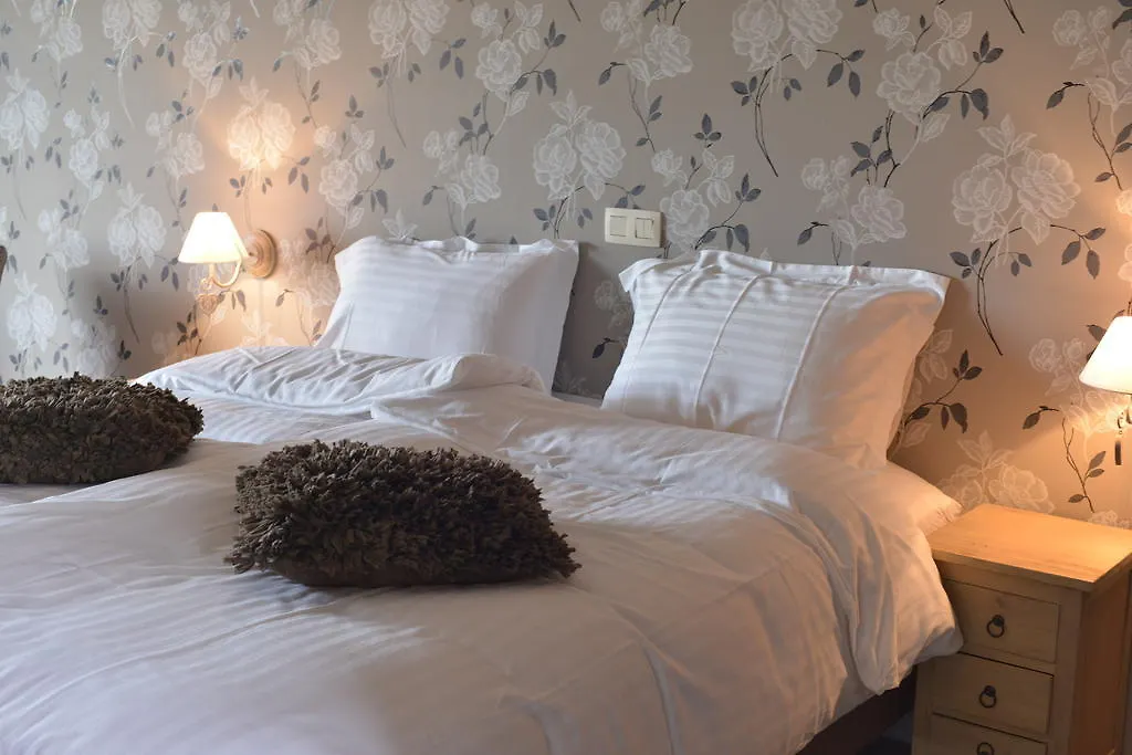 B&B Nieuwhof Gistel Alojamento de Acomodação e Pequeno-almoço
